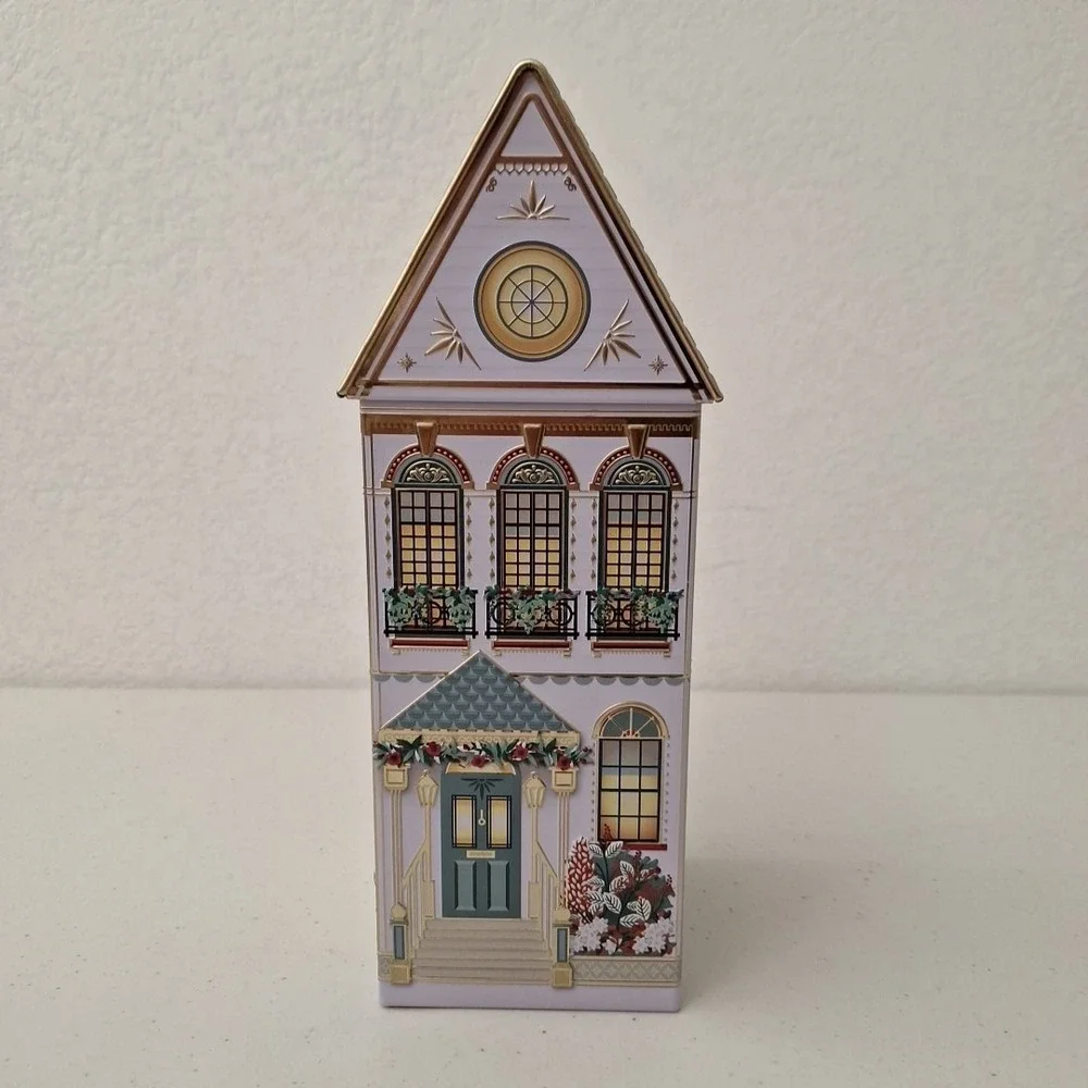 Speculoos Holiday House Cookie Tin, White, Christmas Winter Festive Gift (Empty)